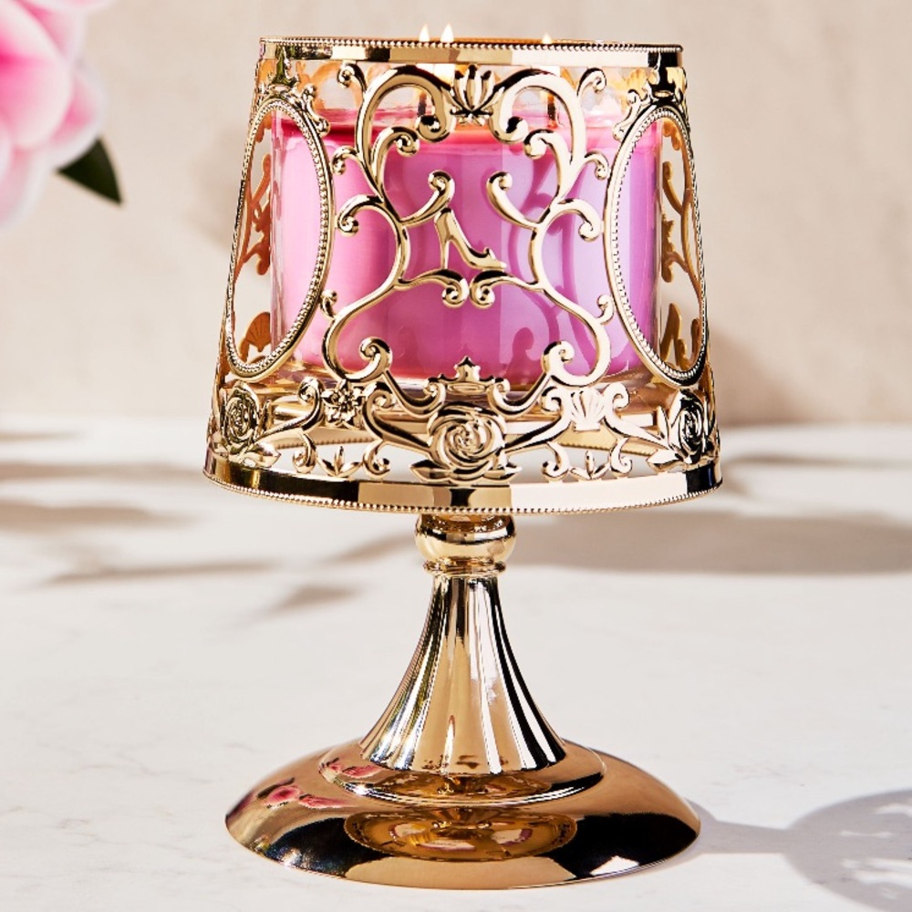 Disney “Princess Royal Lamp” 3-Wick Candle Holder by B&BW, 8.1" H x 5.2” W, NWT